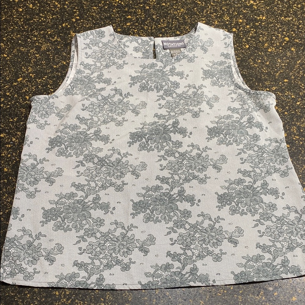 Notations White and Gray Boxy Tank Top with Lace Pattern